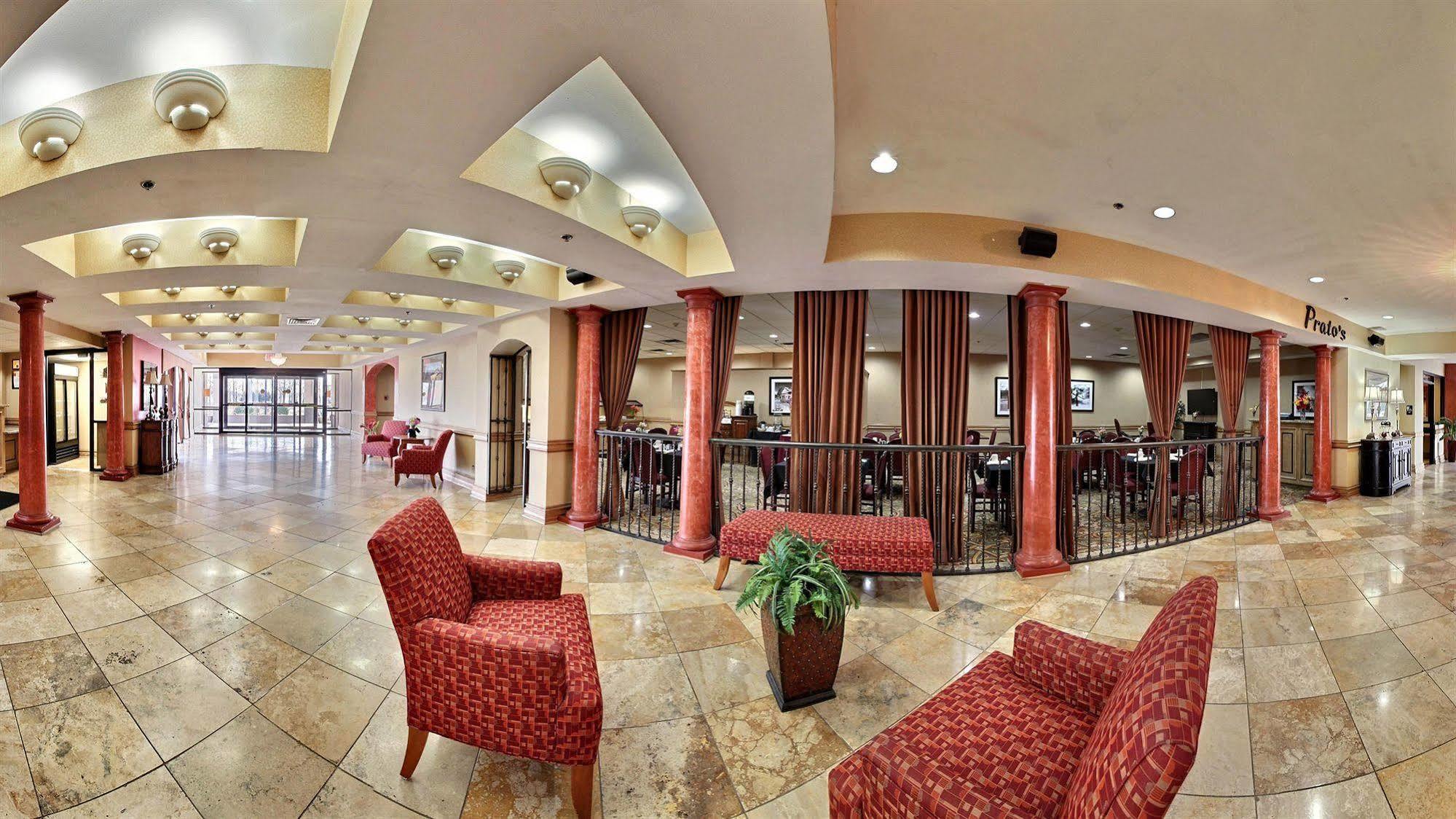 Clarion Inn Tulsa International Airport Esterno foto